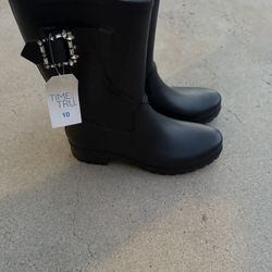 Girls Shoes