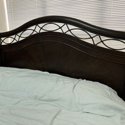 King size bedroom Set