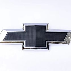 2019-2021 SILVERDO 1500 Bowtie Front Grille badge Chrome black