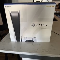New PS5- Never Opened