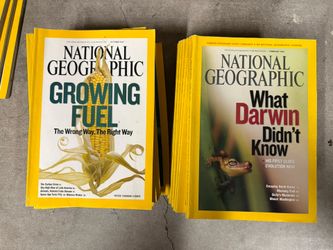 National Geographic - Lot 24 Issues Complete 2007 & 09