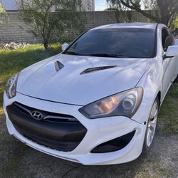 Hyundai Genesis Coupe 2013 
