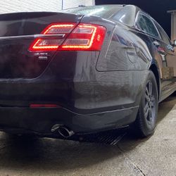 2014 Ford Taurus