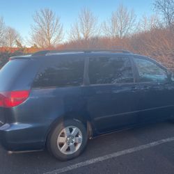 2005 Toyota Sienna