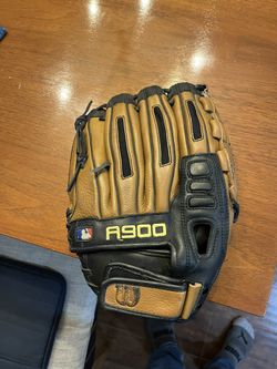 Wilson Baseball Glove