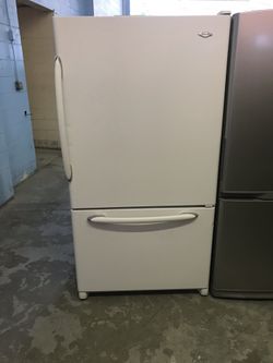 Amana White Bottom Freezer