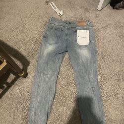 Purple jeans/ size 32