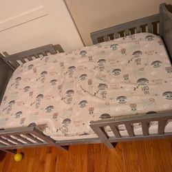 Toddler bed