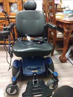 Mobility Aide NEW JaZZy SELECT 6 SPORTY DESIGN AND SUPERIOR PERFORMANCE