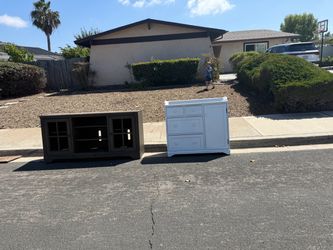 Free entertainment center and dresser