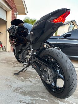 Black Sport Motorcycle Supersport Bike