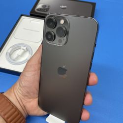 iPhone 13 Pro Max 1TB Unlocked For Any Carrier ( Liberado)
