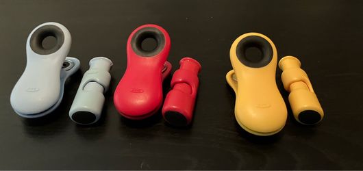 6 OXO Good Grips Magnetic Clips and Bag Cinches