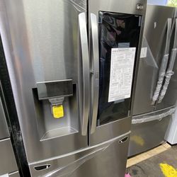 New LG - 23.5 Cu. Ft. French Door-in-Door Counter-Depth Smart Refrigerator with Craft Ice and InstaView - Stainless Steel
