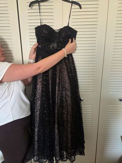 Black Lace Formal Dress