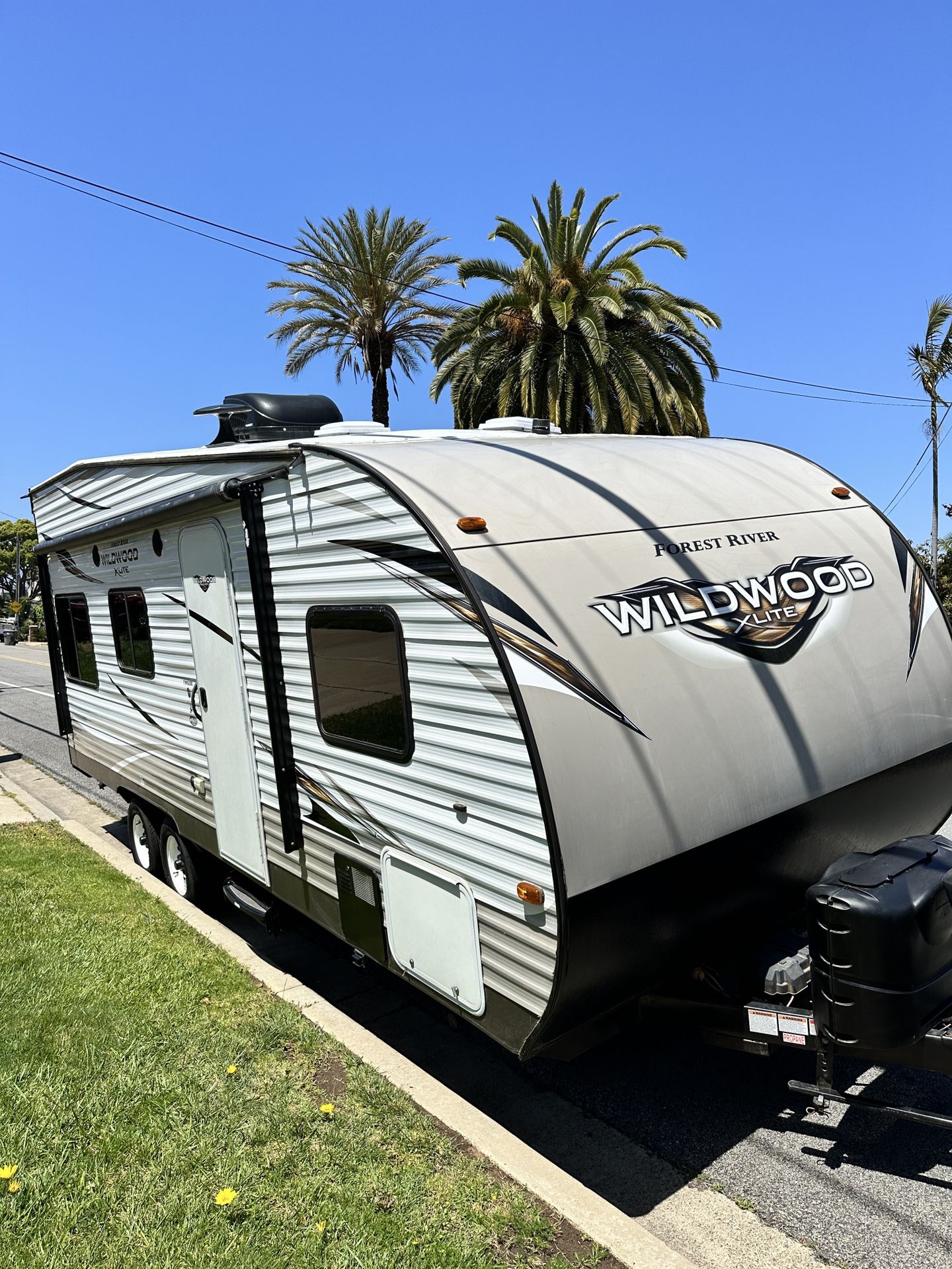 2019 Forest River Wildwood X-Lite Toy Hauler Wildwood X-Lite Toy Hauler