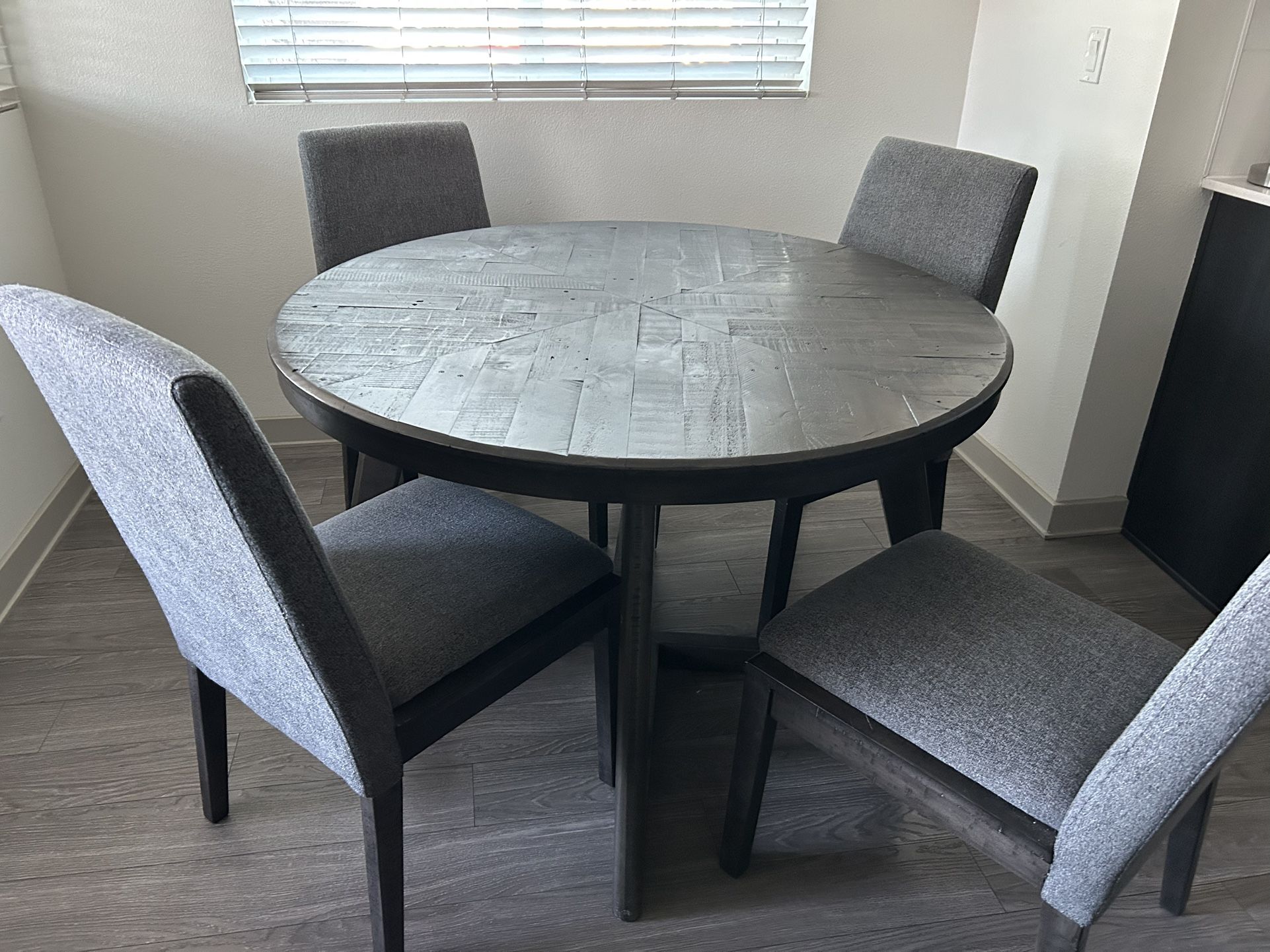Kitchen Table