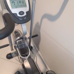 Fan resistance exercise bike