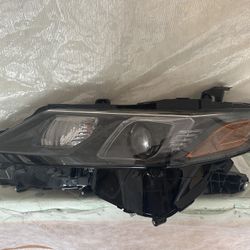2023 Toyota Camry SE Driver Side Headlight Black Trim Not OEM 