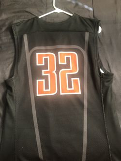 76'ers Majestic Hardwood Classics Warm Up Jersey/Jacketgreat condition! for  Sale in El Paso, TX - OfferUp