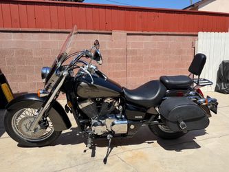 Honda Shadow Cruiser Motorcycle