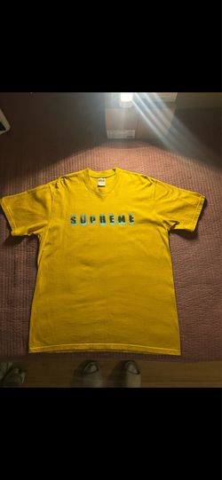 supreme tee