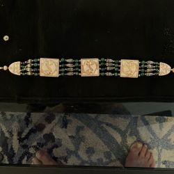 Whale bone and Jade vintage choker necklace hand carved in Hawaii from 1964