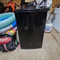 general electric refrigerator 