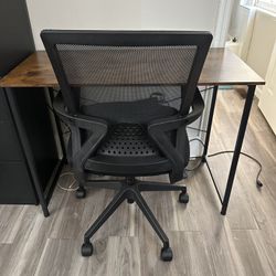 Office Chair & Desk 