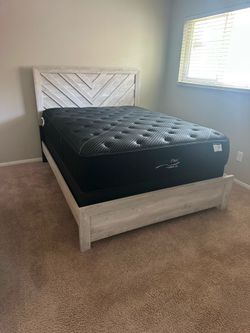 Queen Size Mattress Plush/Medium/Firm