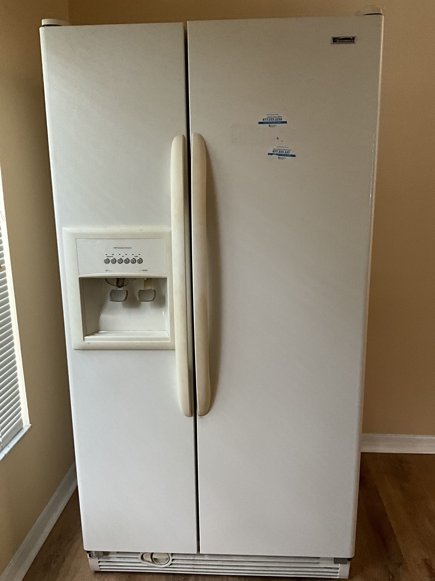 Refrigerator On Sale -$100