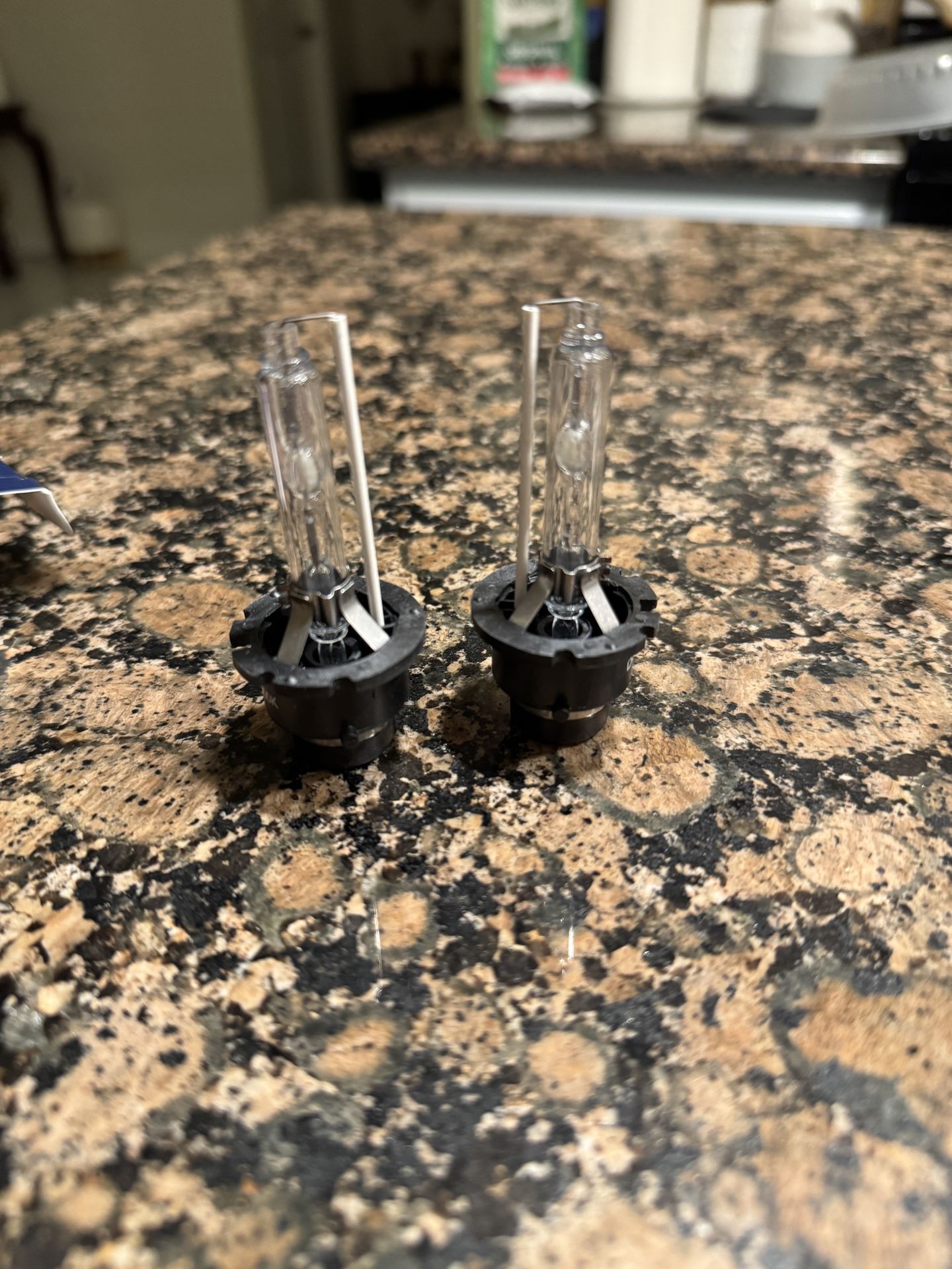 D4S HID Headlight bulbs