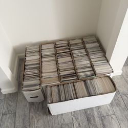 Title:   Large Comic Book Lot – Superhero Comics – $800 OBO  Description:   Selling a large mixed lot of superhero comic books. There’s a variety of d