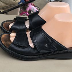 Finn Comfort Black leather Mules Sandals Size 38/8