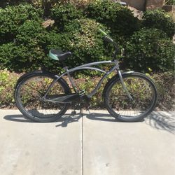 26” Huffy Cranbrook Men’s Light Gray Beach Cruiser 