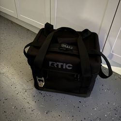 Rtic Cooler