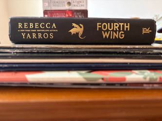 Fourth Wing by Rebecca Yarros Hardcover
