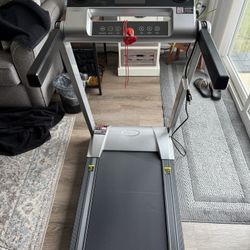 Portable Treadmill with incline 