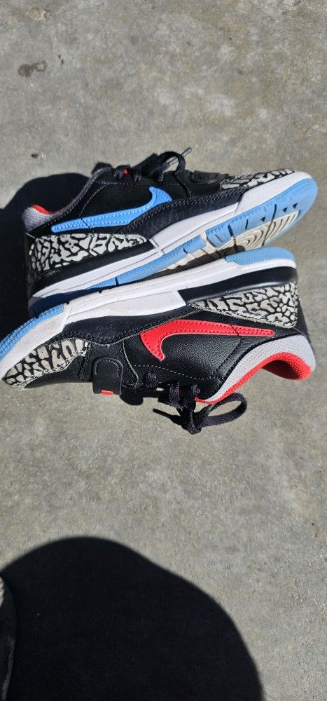 Air Jordan/Nike Collab Shoes For Kids (Size 12C)