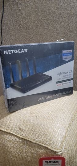 Nighthawk Router