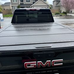Tonneau cover 