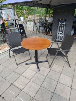 Table & 2 chairs
