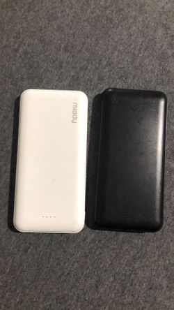 Miady 10,000mAh Portable Charger 2-Pack (Black + White) - Slightly Used
