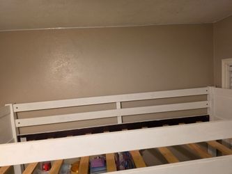 Kids bed