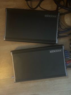 Kicker speakers and amps