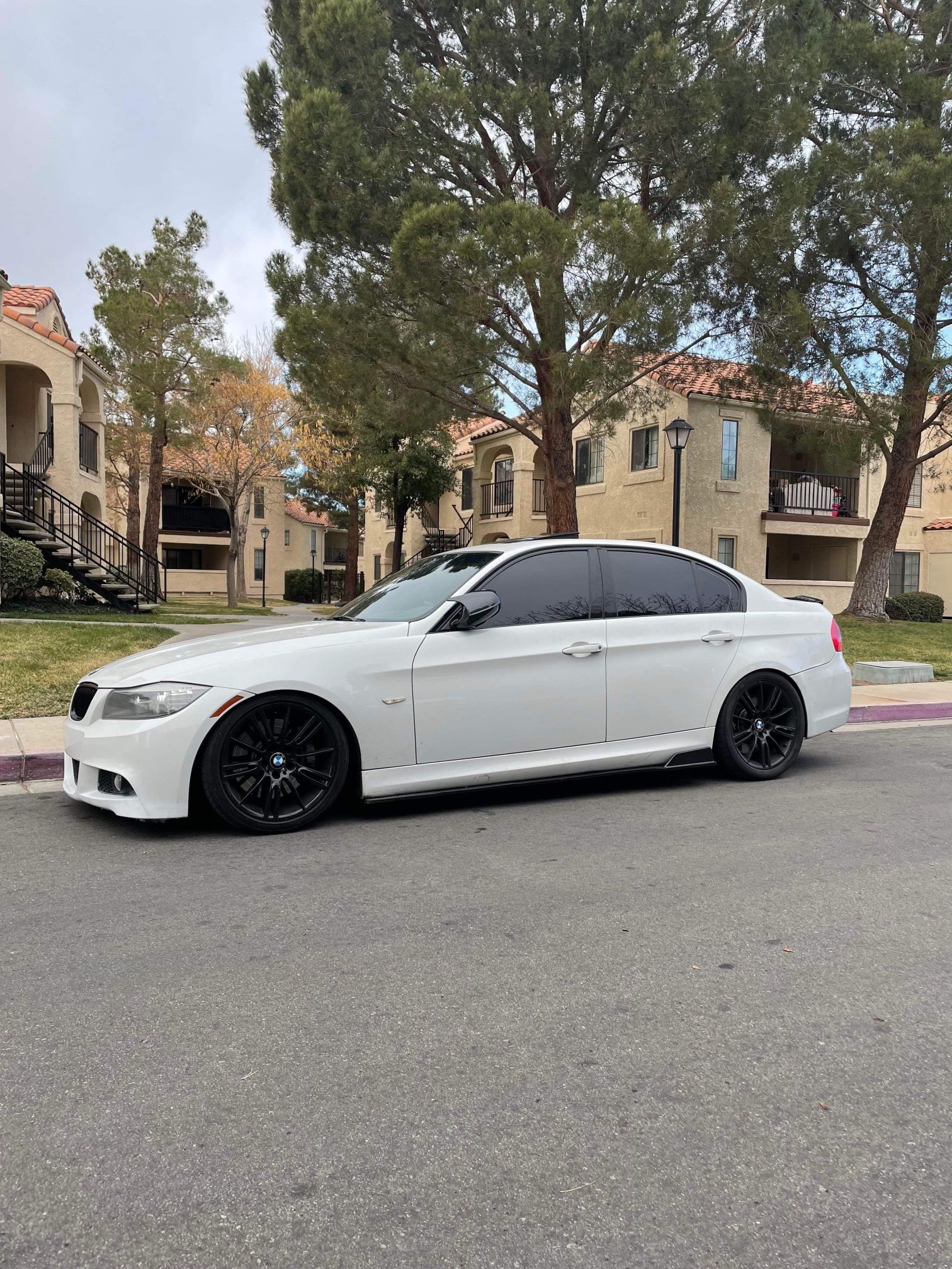 2011 BMW 335i for Sale in Fontana, CA - OfferUp