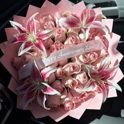 Ramo Buchon Roses Flower Bouquet