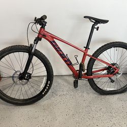 Giant Talon2 Mountain Bike 