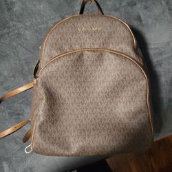 Michael Kors Bookbag Large