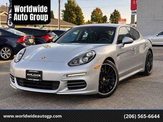 2016 Porsche Panamera